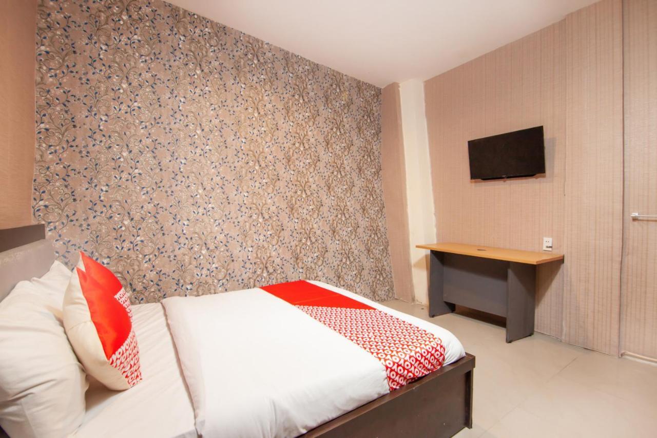 Oyo 2310 Residence 68 Pematangsiantar Eksteriør billede